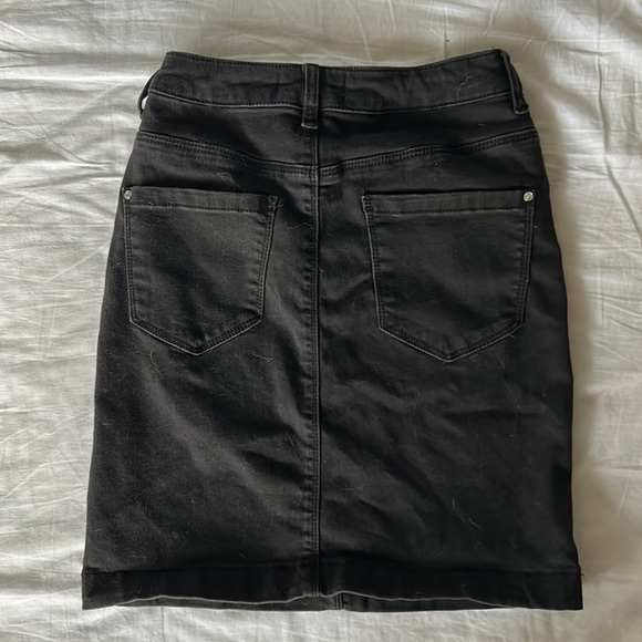 Black Denim Miniskirt - Picture 2 of 2